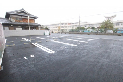 【駐車場】 | グランヴィラ