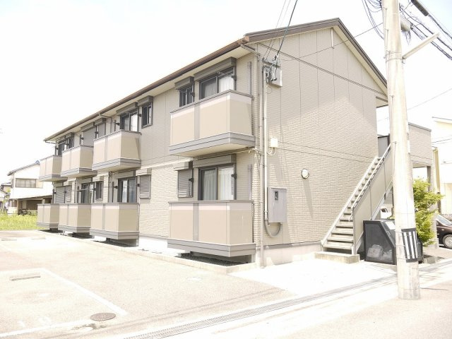 エスプワール城之内の外観