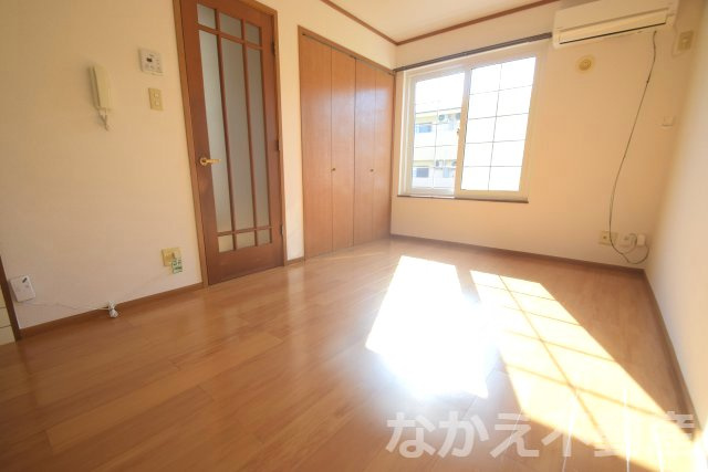 【居間・リビング】 | ゆったり過ごせるリビングです