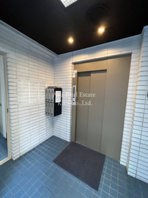 【ロビー】 | トゥリオーニ土佐堀 | エントランス