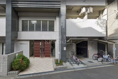 【エントランス】 | クリスタルグランツ大阪センターＳｔ． | 植栽が綺麗に施されたエントランス♪