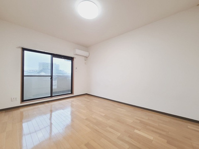 【居間・リビング】 | リバティーコート107