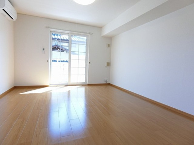 【内装】 | セイバリ－・ピ－ス森山