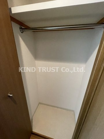 パラシオ南森町の収納|こまごまとしたものを収納できそうですね