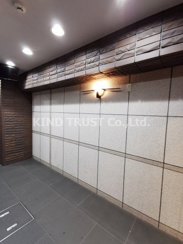 パラシオ南森町のエントランス|清潔なエントランスです