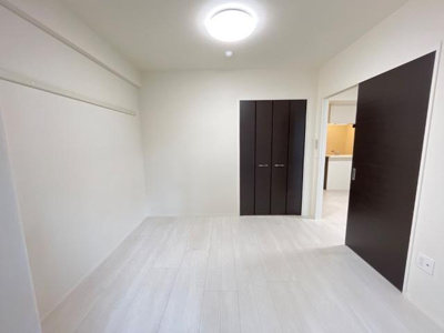 【寝室】 | アーバンパレス