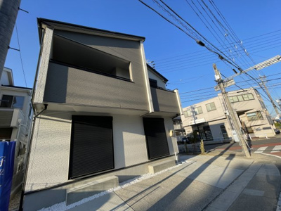 【外観】 | 守山区元郷1丁目 全3棟 2号棟＜仲介手数料無料＞大森小・大森中　新築一戸建て | 撮影
社長の村田です！
自らプレイヤーとして営業しています
長年の経験と実績から皆様により良いマイホーム購入のご提案をいたします。
住宅ローンの不安や購入後の不安等何でもご相談ください。