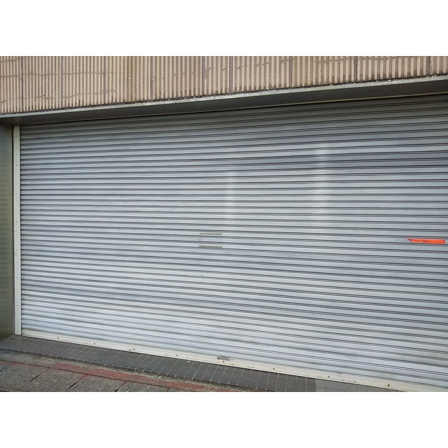 岐阜市徹明通４丁目の店舗事務所のエントランス