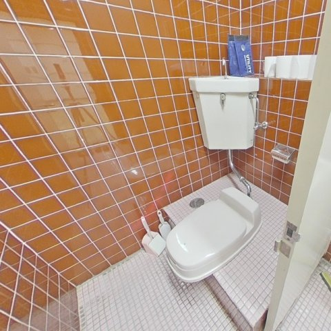 岐阜市徹明通４丁目の店舗事務所のトイレ