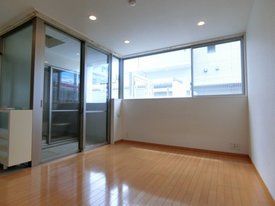 【内装】 | 主原E-SITE