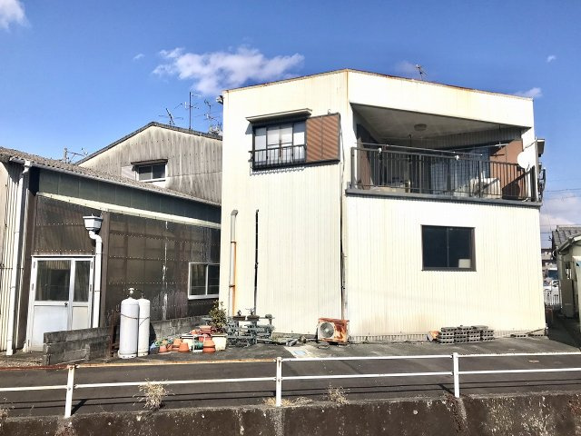 倉庫付き住宅　静岡市駿河区西脇