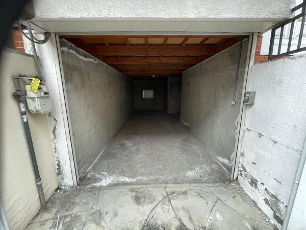 萱島東1丁目　中古一戸建ての駐車場