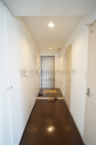 グリーンコートARAMAKIの玄関