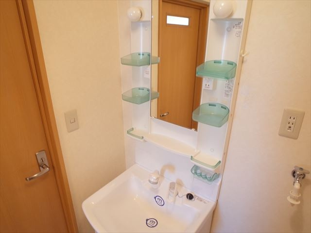 【独立洗面台】 | 朝の身支度には欠かせない独立洗面化粧台
