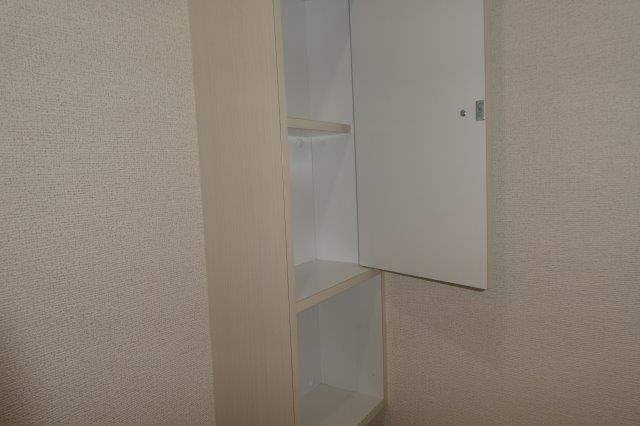 ブリアンＨＭ　Ｂのトイレ|トイレ棚