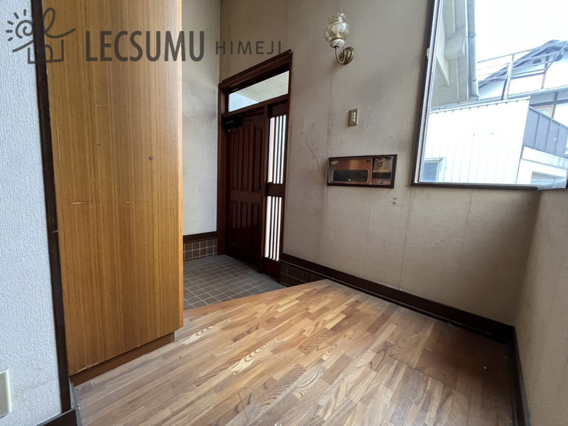 姫路市東山／中古戸建の玄関
