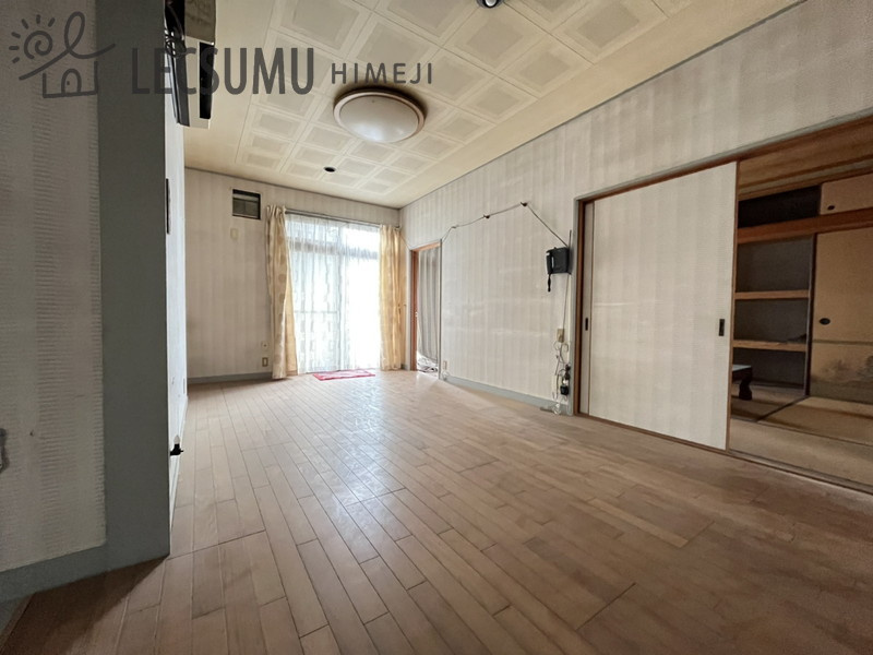 姫路市東山／中古戸建の居間・リビング