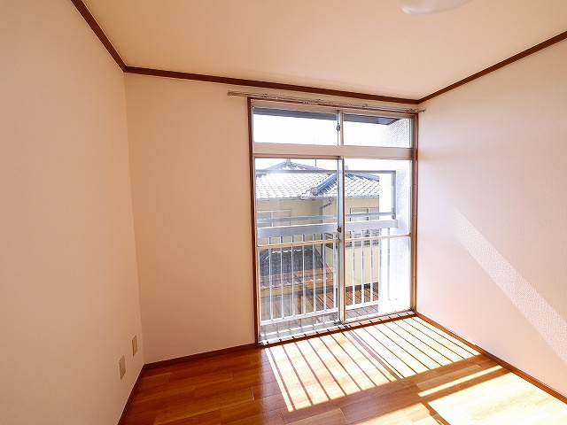 マンション　ヒライの洋室