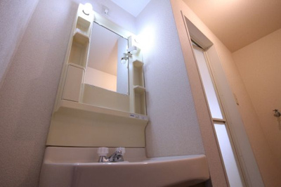 【洗面所】 | グレース日向