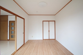 【寝室】 | 幸コーポ | 寝室です