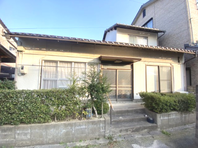 上塩冶町　戸建ての外観|玄関側（南側）　