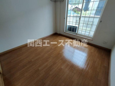  | フレーリーコート