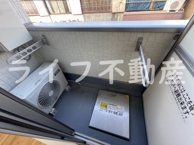 ノイヴェル長瀬のバルコニー