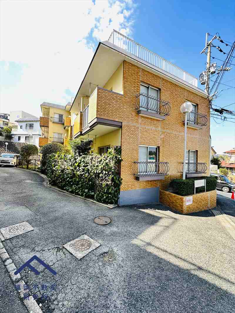 オリエントハイツ小笹A棟の外観