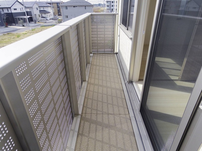 Grand Rise Tsukuba E棟のバルコニー