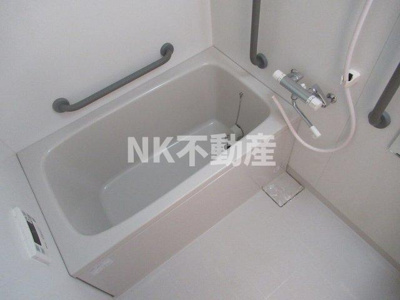 【浴室】 | アンソレイエ（吉田賃貸） | お風呂で日々の疲れを落としましょう