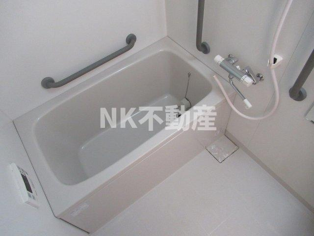 【浴室】 | アンソレイエ（吉田賃貸） | お風呂で日々の疲れを落としましょう