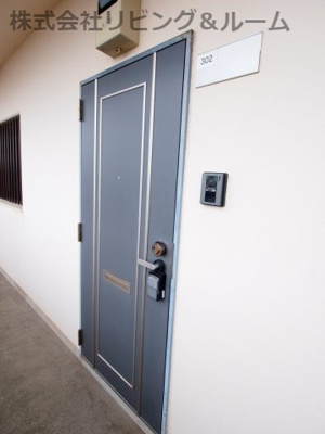 【玄関】 | カーサ・ヴィアーレ