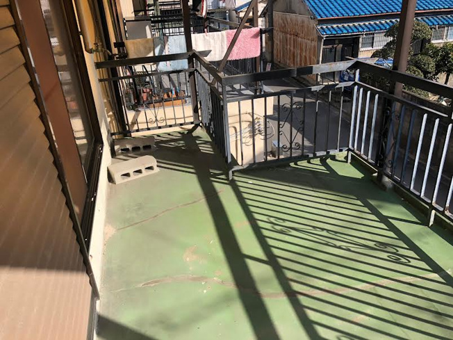 【バルコニー】 | 八尾市福万寺町　中古戸建