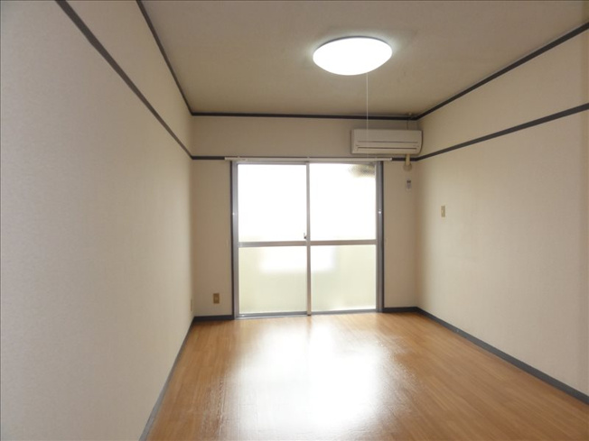 【居間・リビング】 | スタジアム１