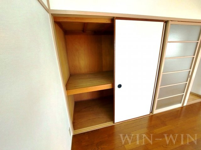 シャトー道の収納