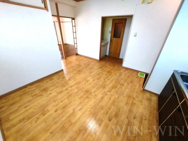 シャトー道の居間・リビング