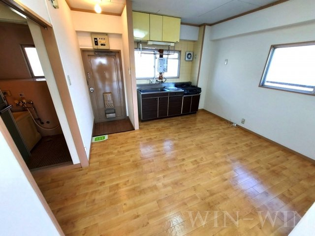 シャトー道の居間・リビング