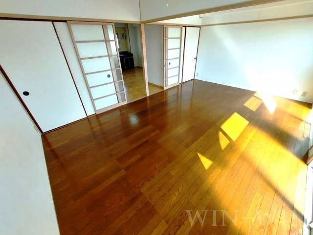 シャトー道の寝室