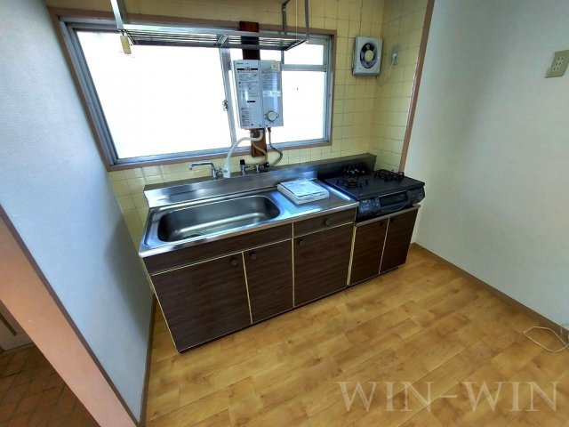 シャトー道のキッチン