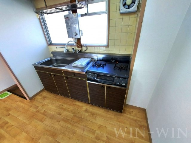 シャトー道のキッチン