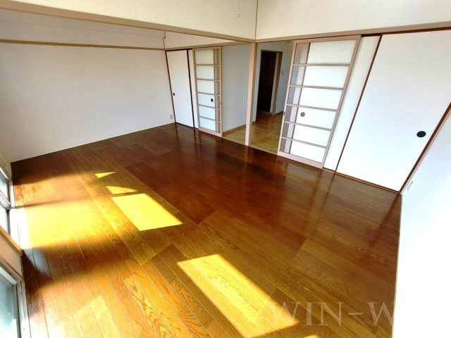 シャトー道の寝室