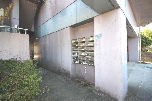 エトワール弥生町のエントランス|清潔なエントランスです