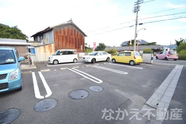 【駐車場】 | 駐車場に車を止められます