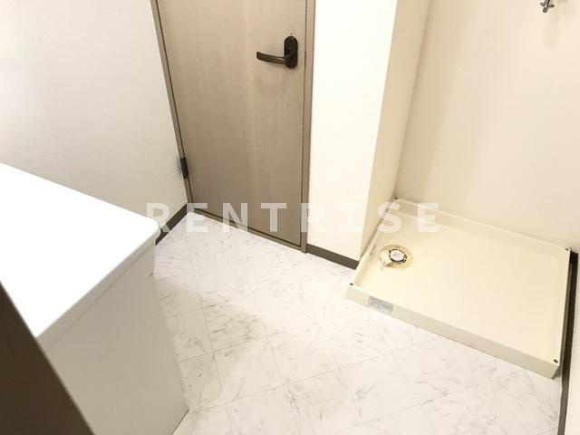 ダイナーズハイツの洗面所|洗面