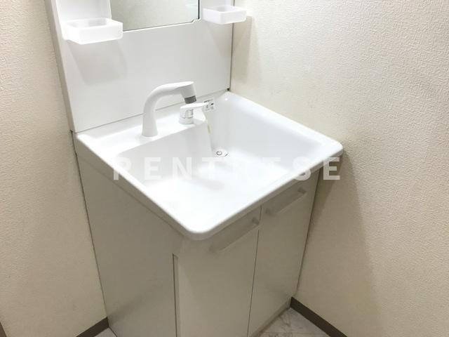 ダイナーズハイツの独立洗面台|洗面化粧台