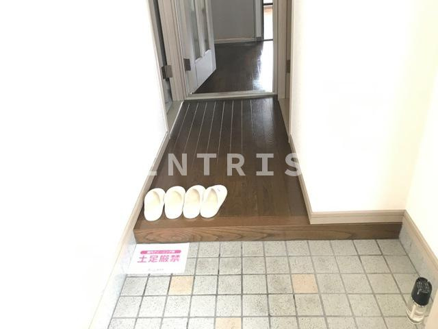 ダイナーズハイツの玄関|玄関