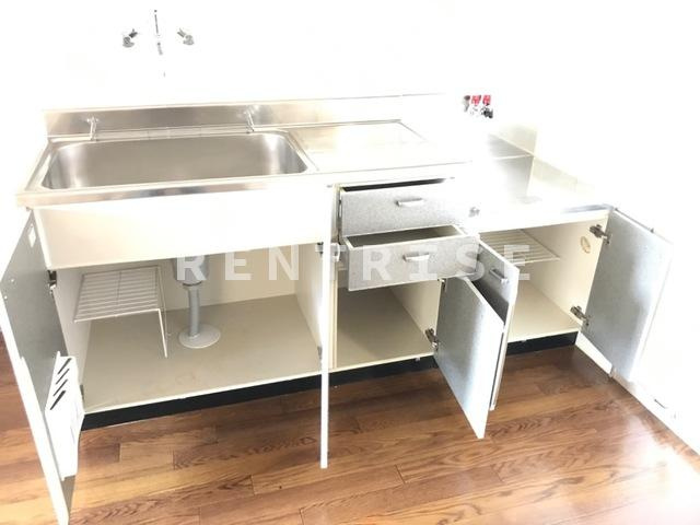 ダイナーズハイツのキッチン|キッチン収納