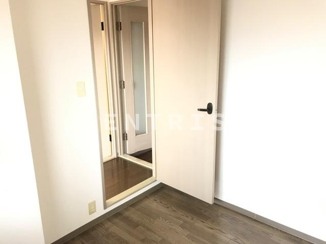 ダイナーズハイツの洋室|洋室