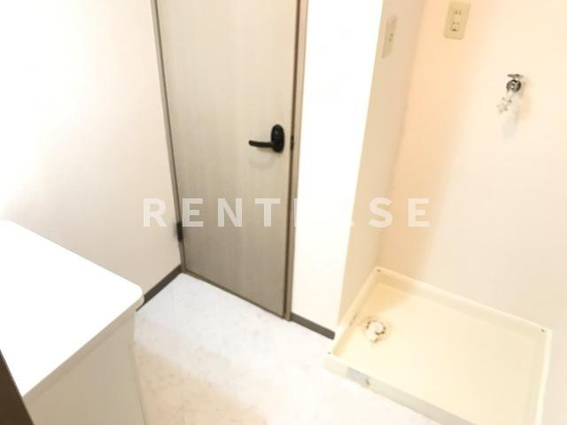 ダイナーズハイツの洗面所|洗面