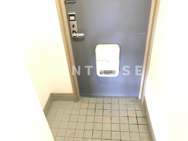 ダイナーズハイツの玄関|玄関